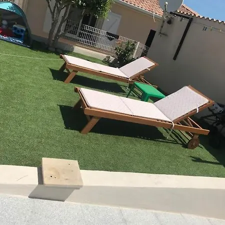 公寓 Bas De Villa, Calme Proche Toutes Commodites. 菲里亚尼